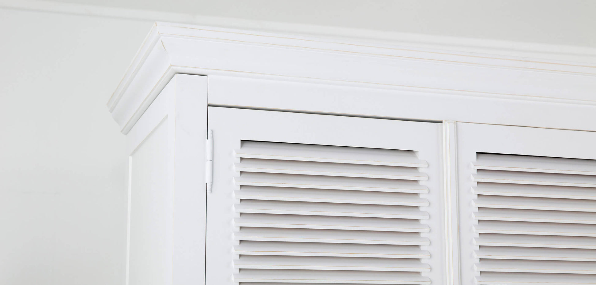 Flamant Marie wardrobe