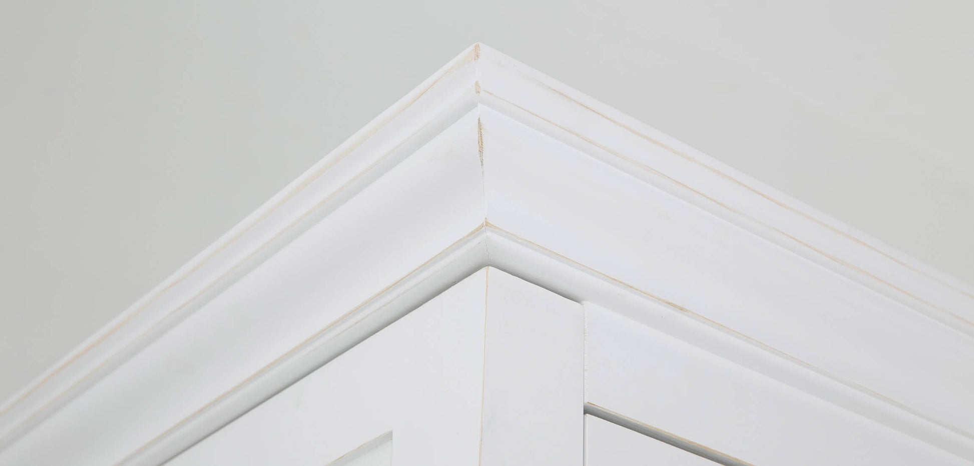 Flamant Marie wardrobe