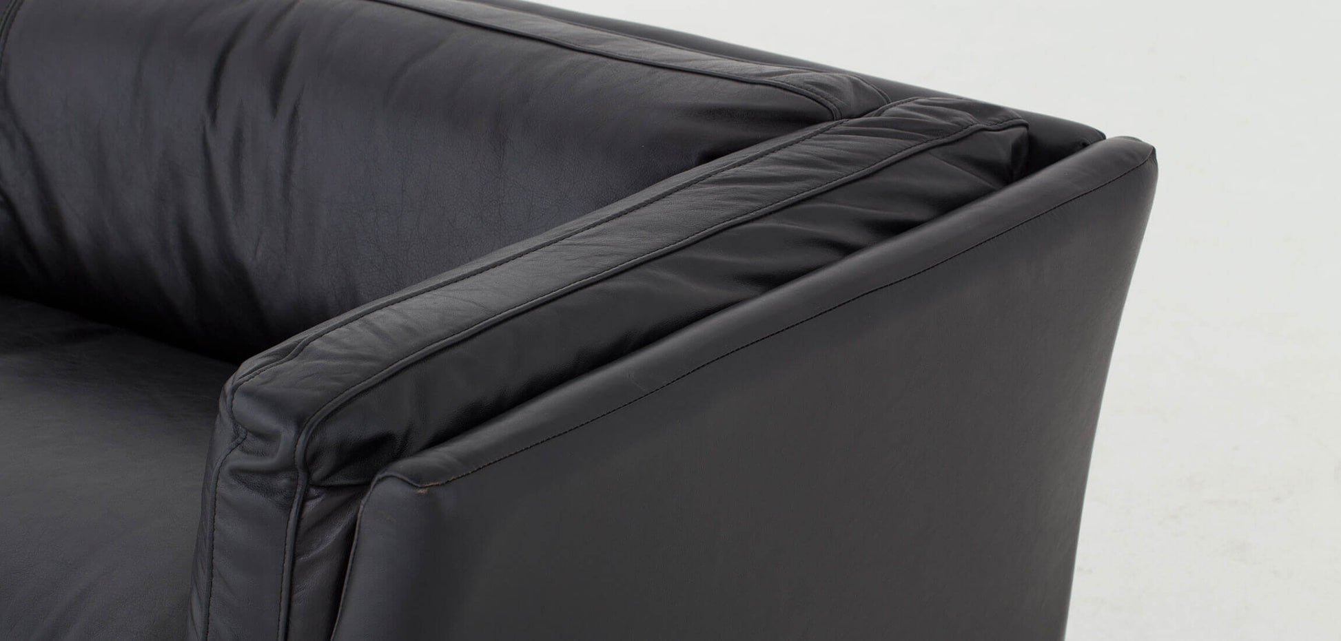 Flamant Bellamy Sofa Black