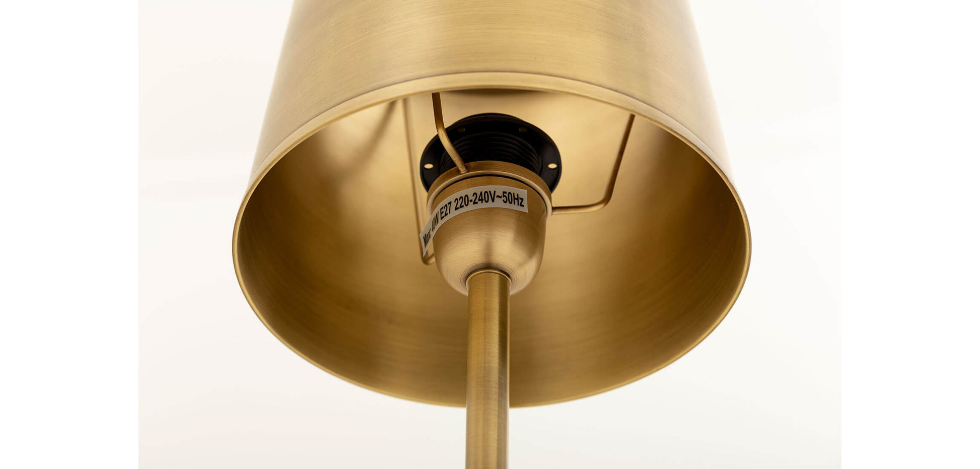 Flamant itai floor lamp with shade