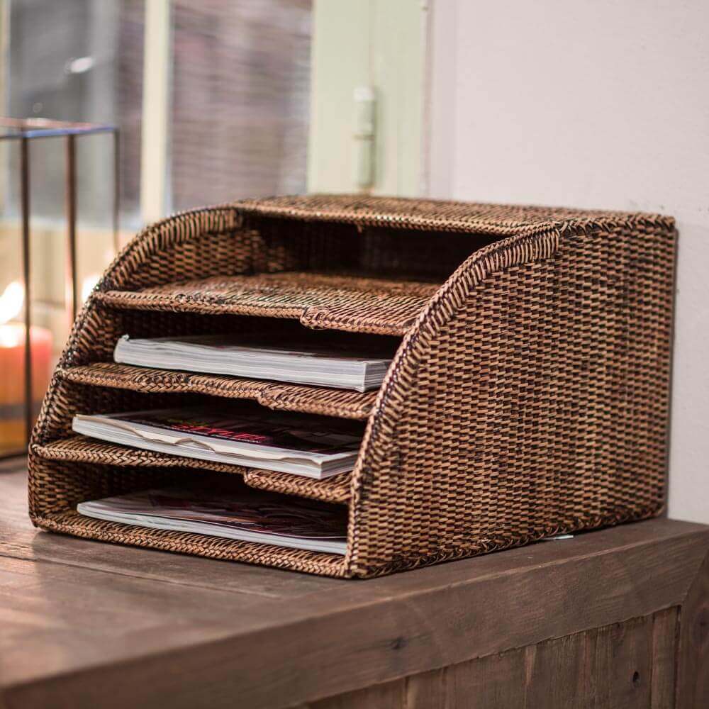 Flamant togo Magazine rack m