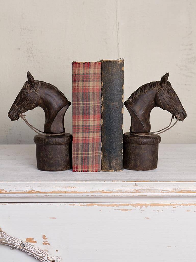 Chehoma book ends horses heads