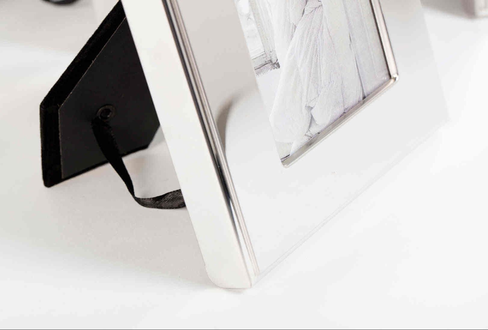 Flamant komotin picture frame 17x22