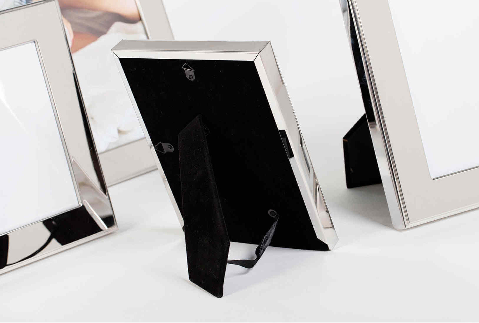 Flamant komotin picture frame 17x22