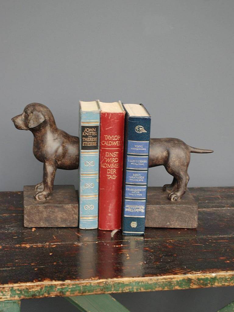 Chehoma beagle book ends