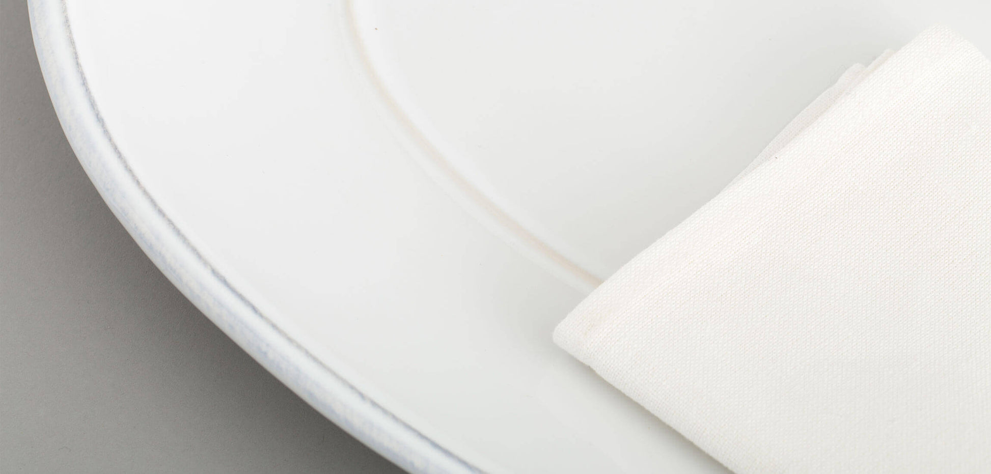 flamant Jille Ceramic collection, Oval tray 40cm