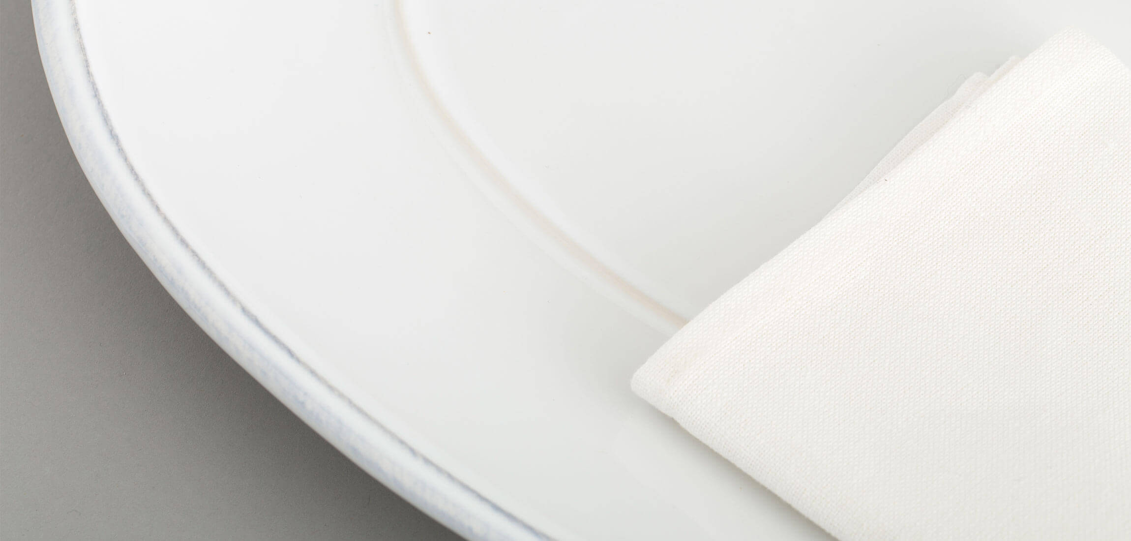 flamant Jille Ceramic collection, Oval tray 40cm