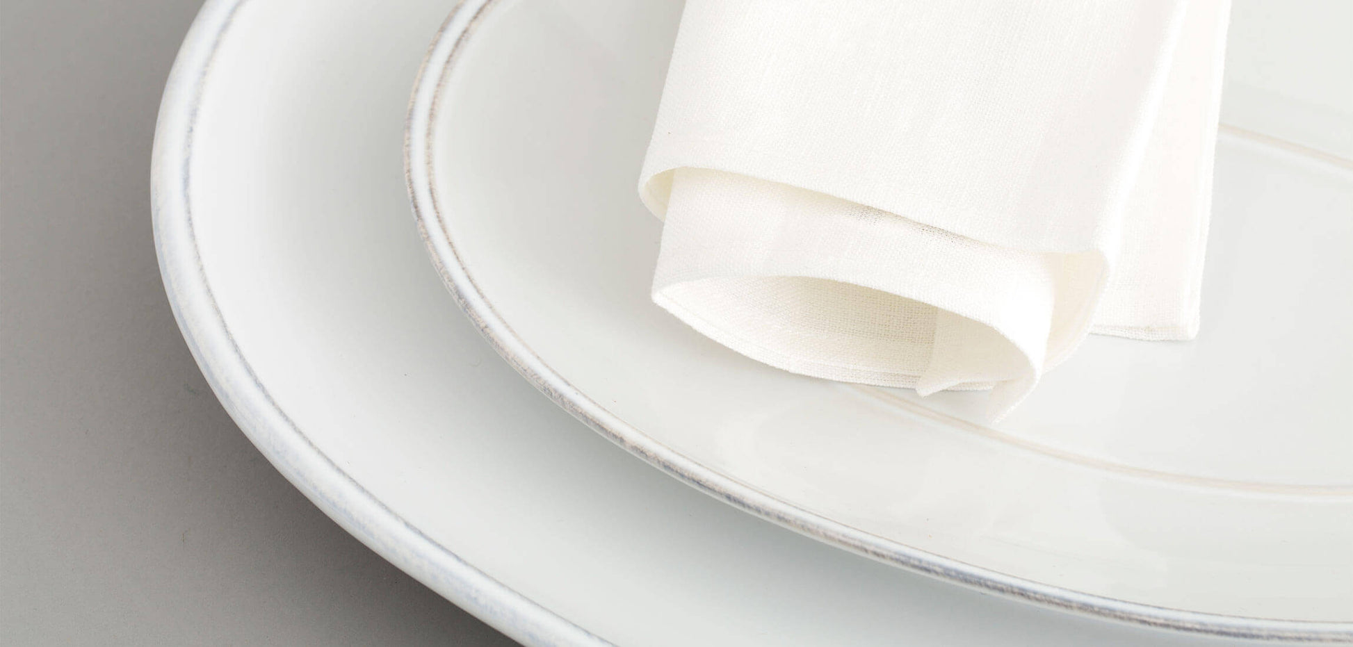 flamant Jille Ceramic collection, Oval tray 40cm