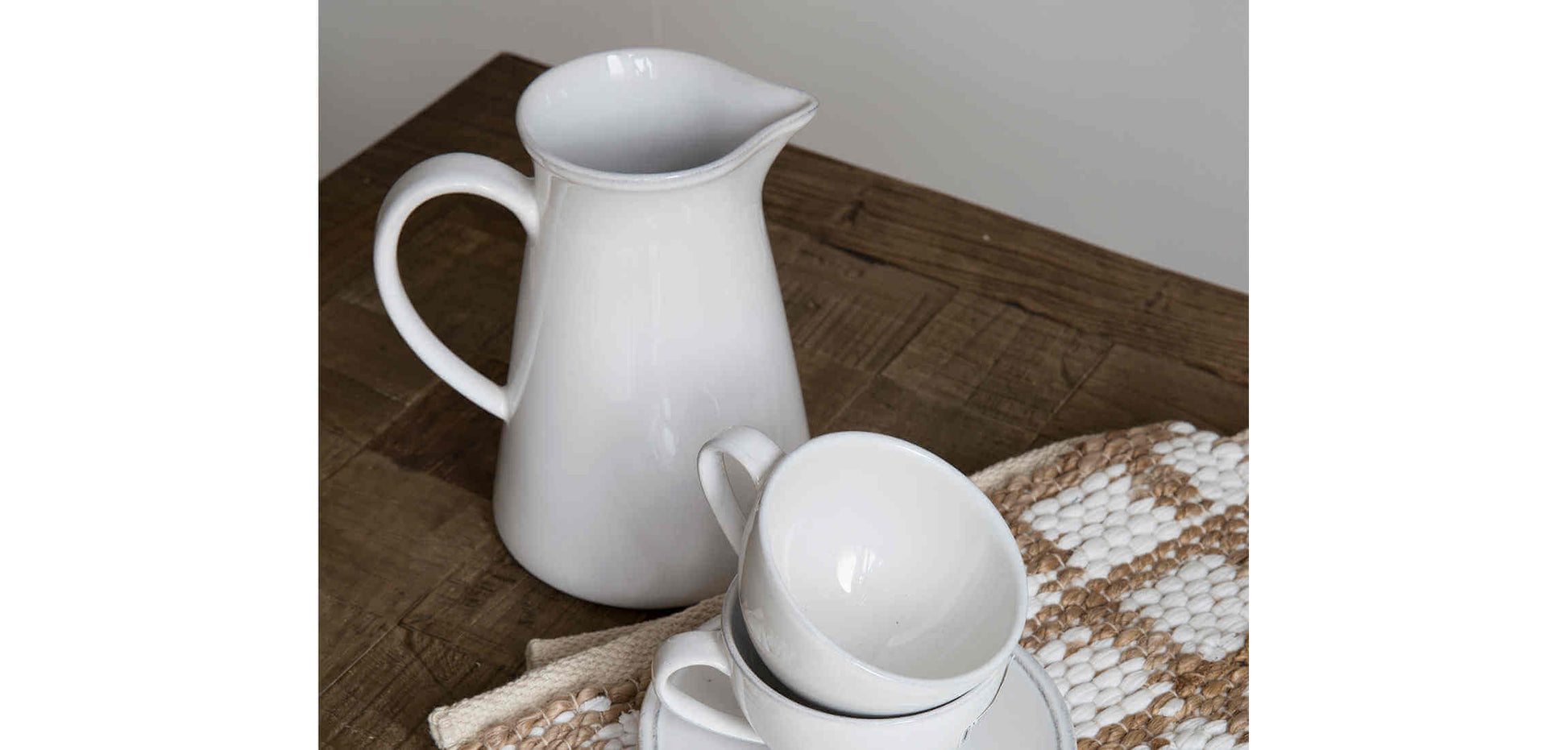 Flamant jille Ceramic Collection, pitcher