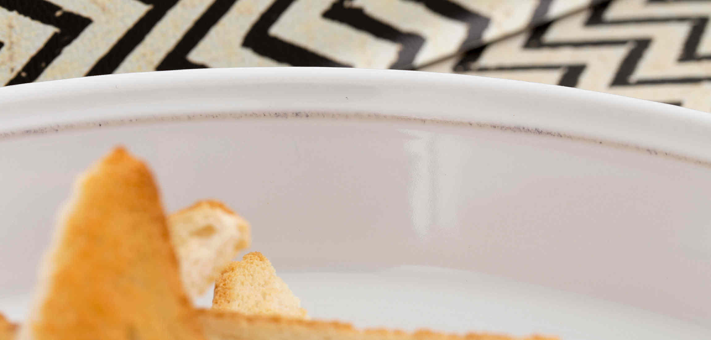 Flamant jille Ceramic Collection, cake dish