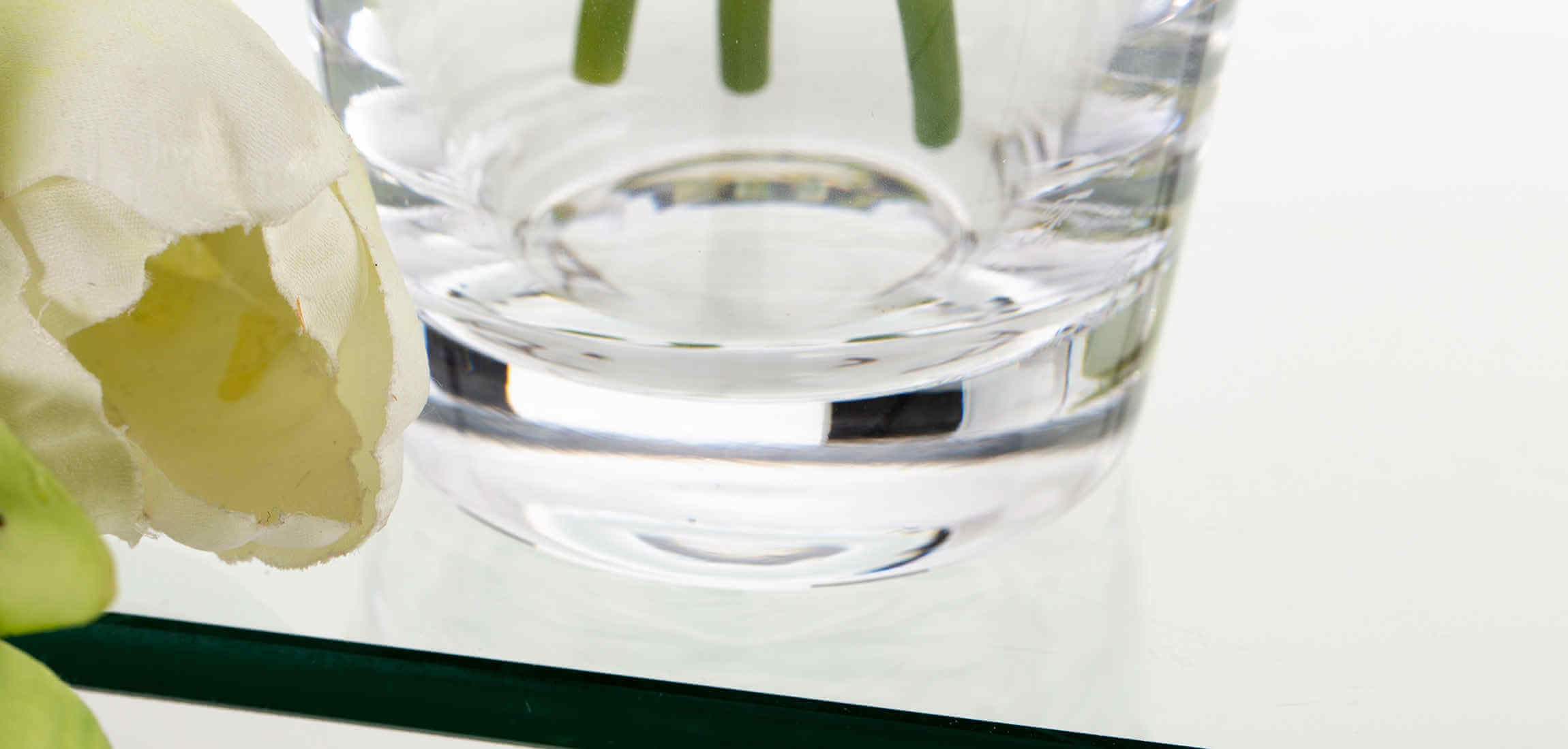 Flamant ori vase
