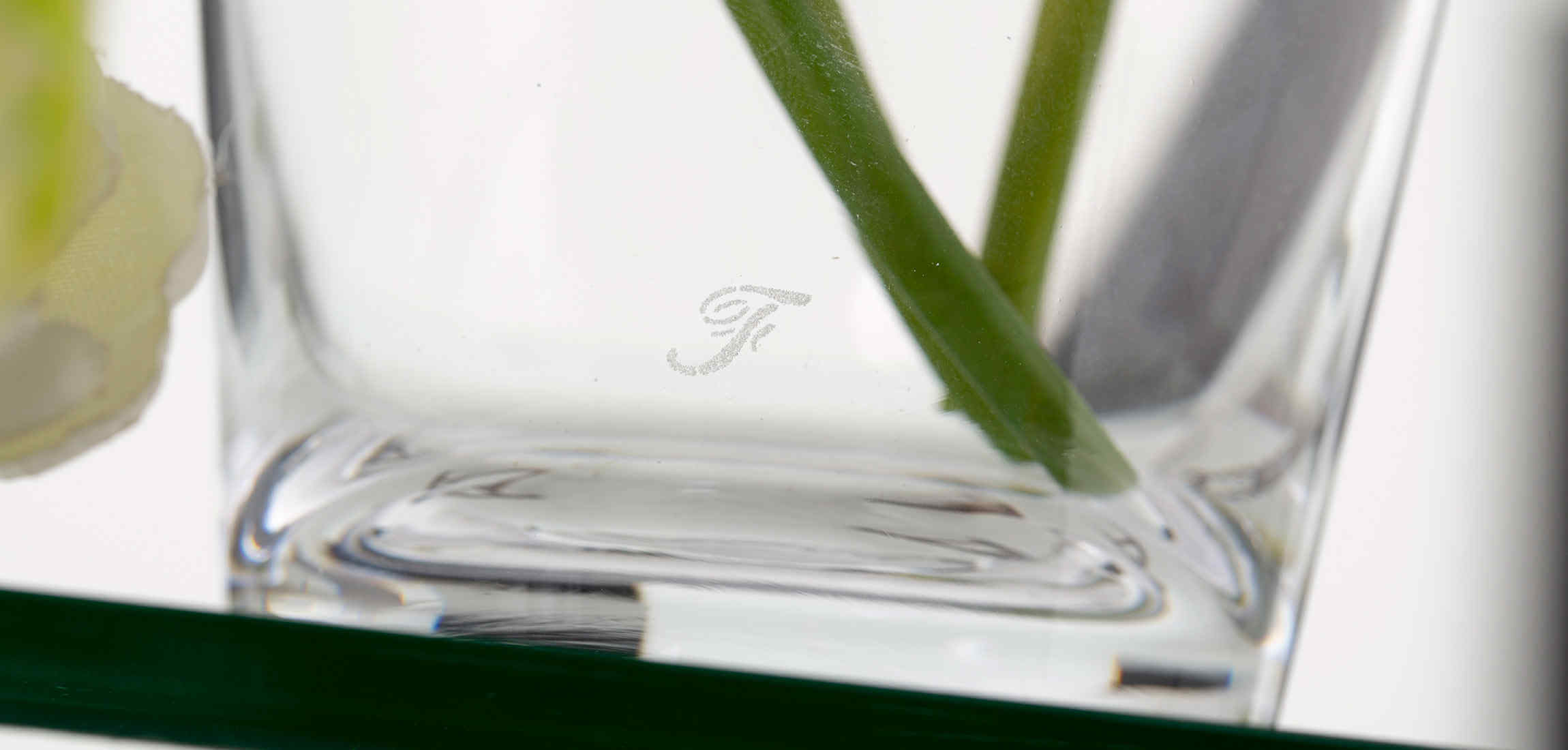 Flamant ori vase