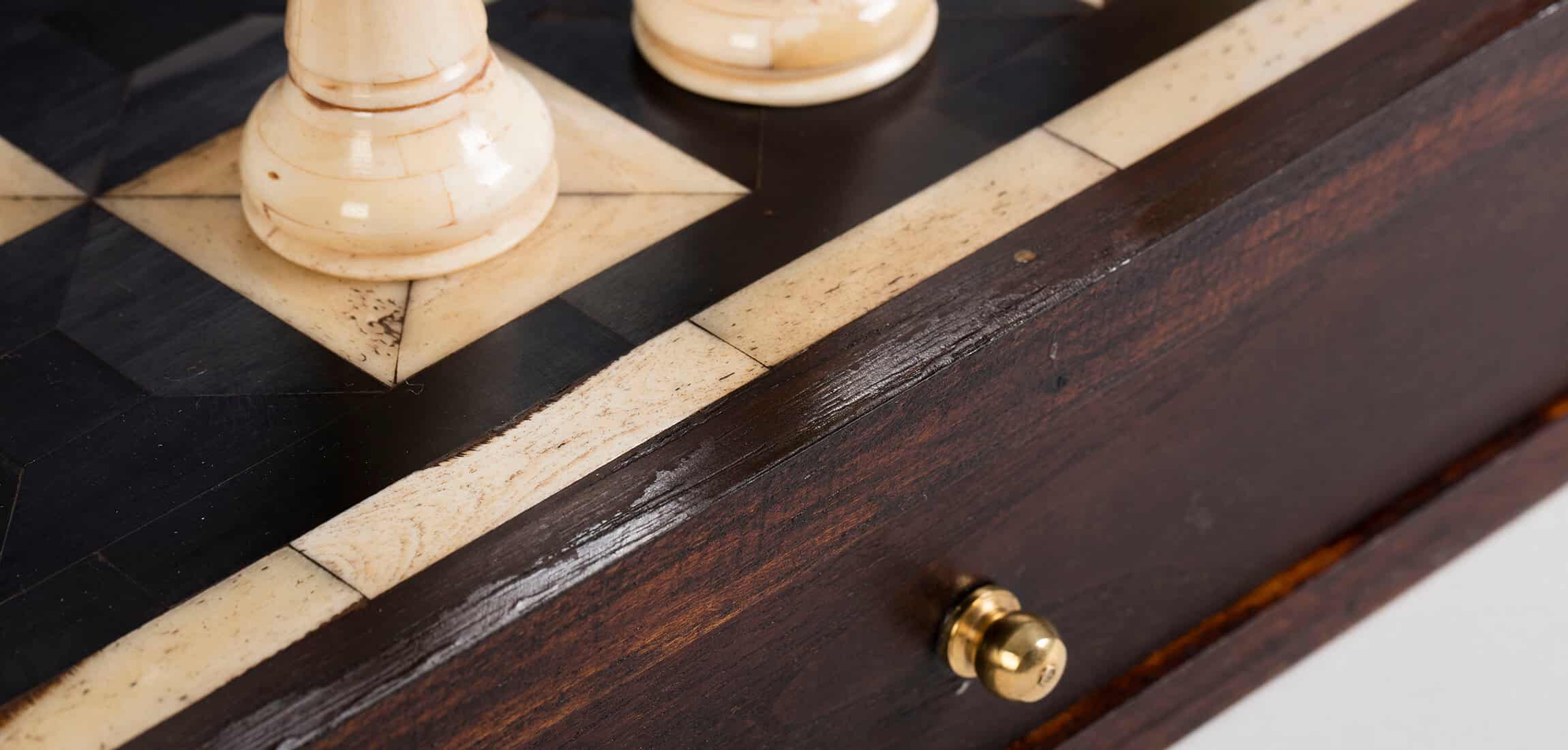 Flamant Crumpton Chess set