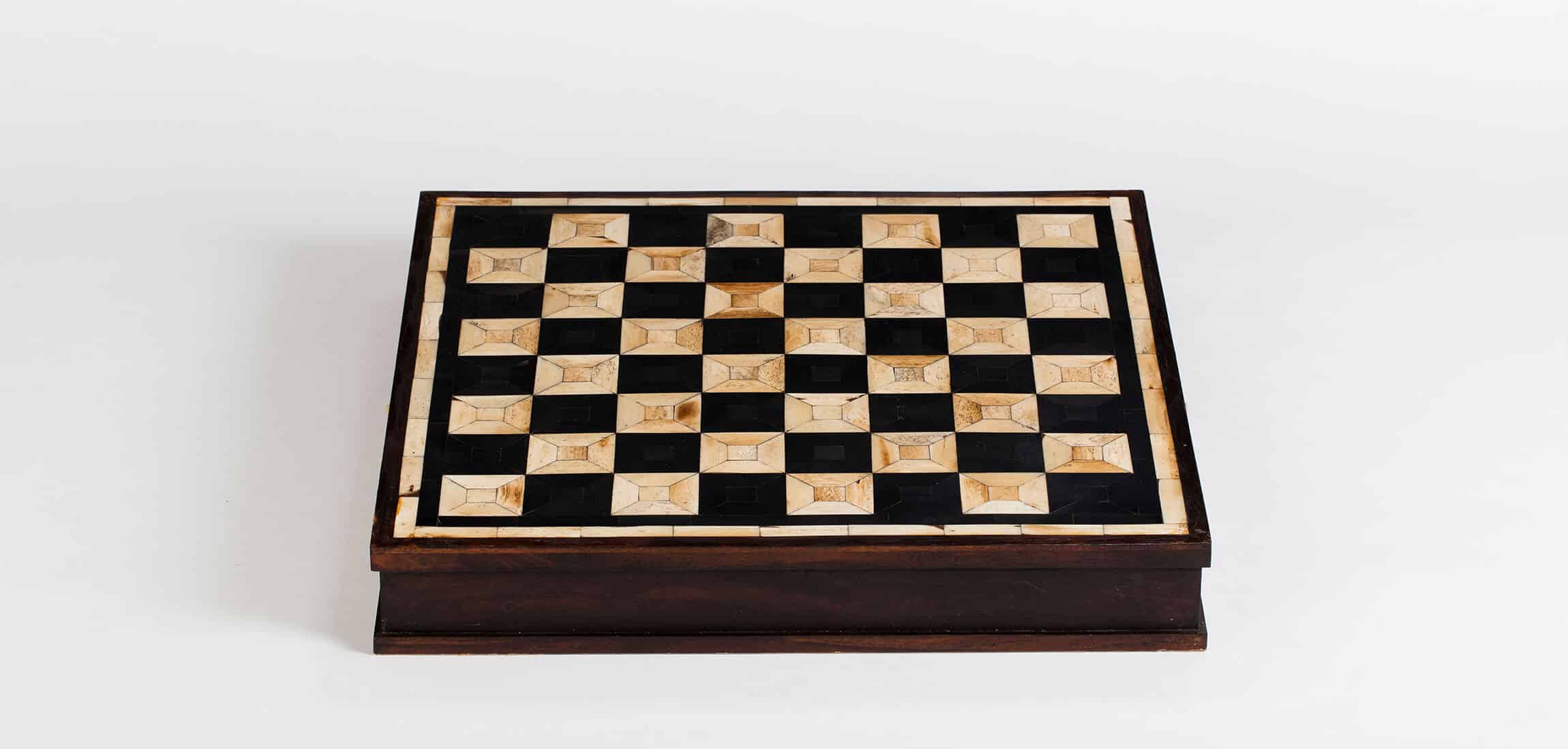 Flamant Crumpton Chess set