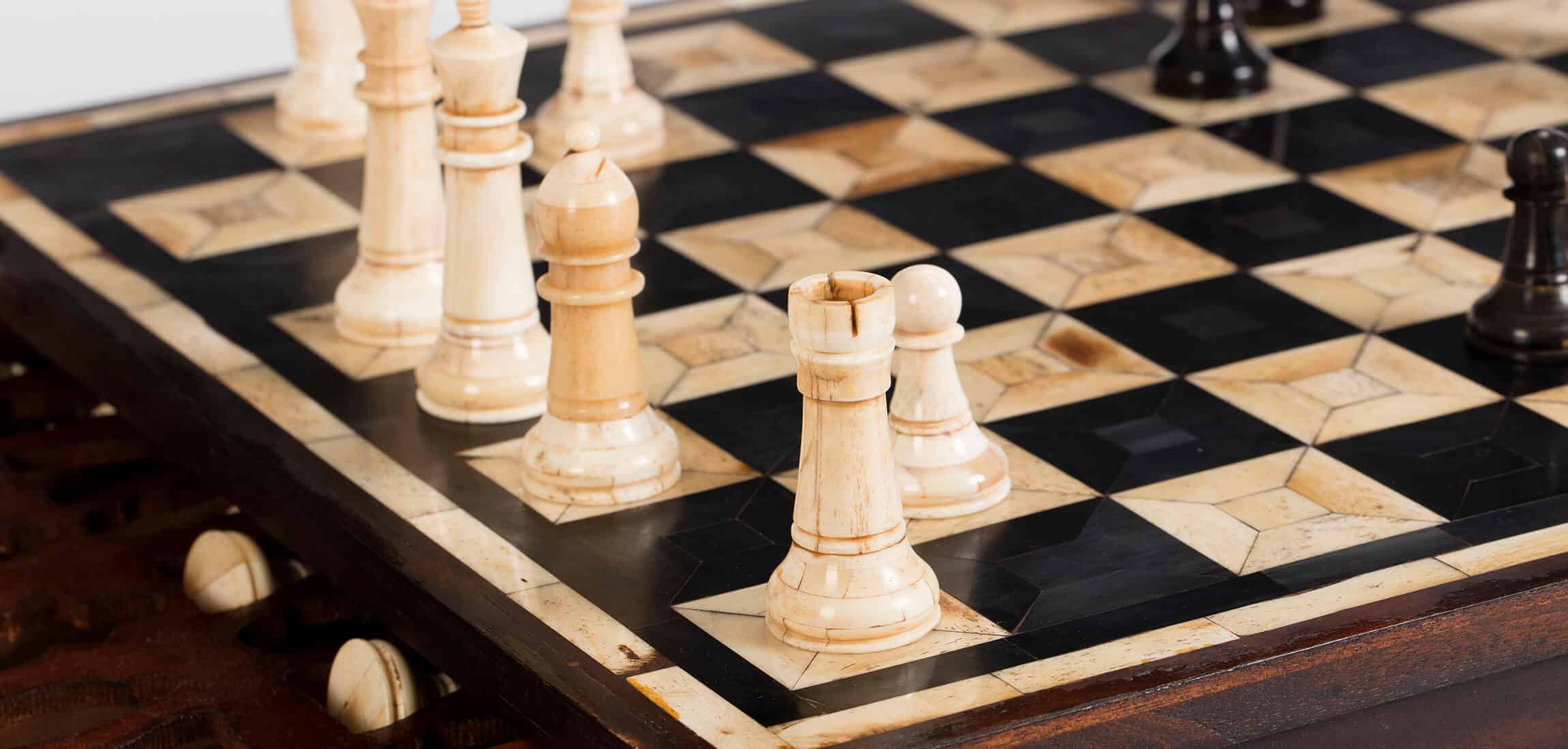 Flamant Crumpton Chess set