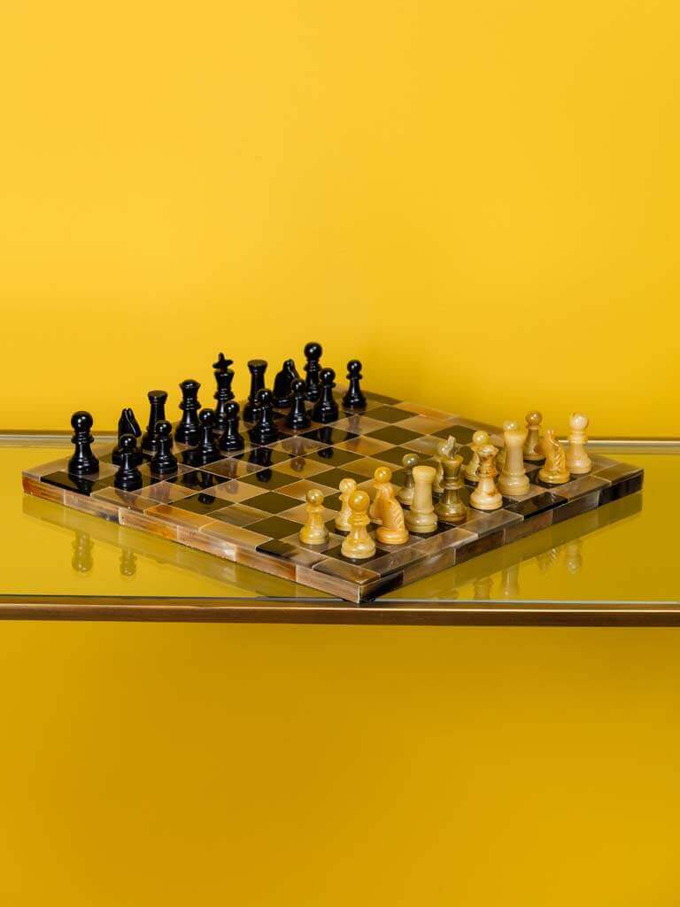 Chehoma Chess game buffalo horn