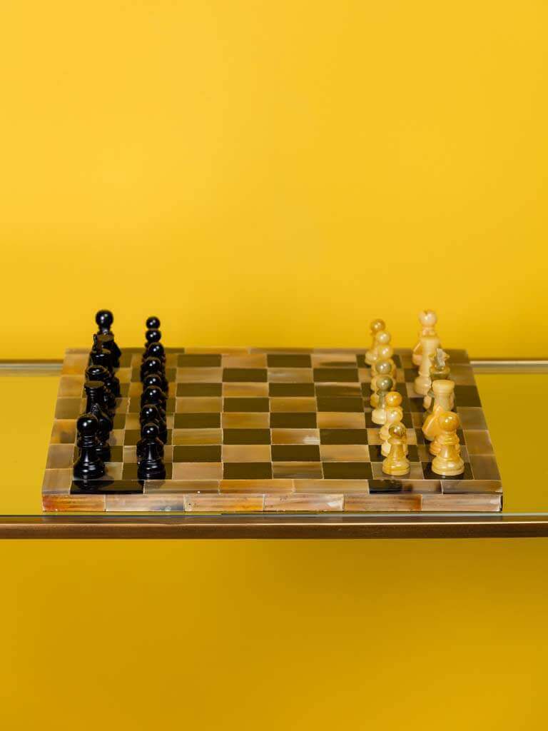 Chehoma Chess game buffalo horn