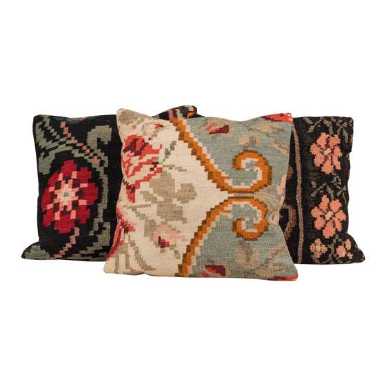 Cushion rose kilim