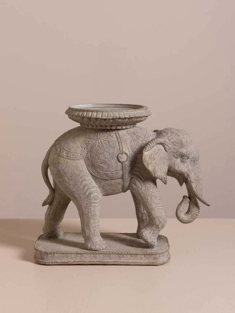 Candle stand elephant Royal