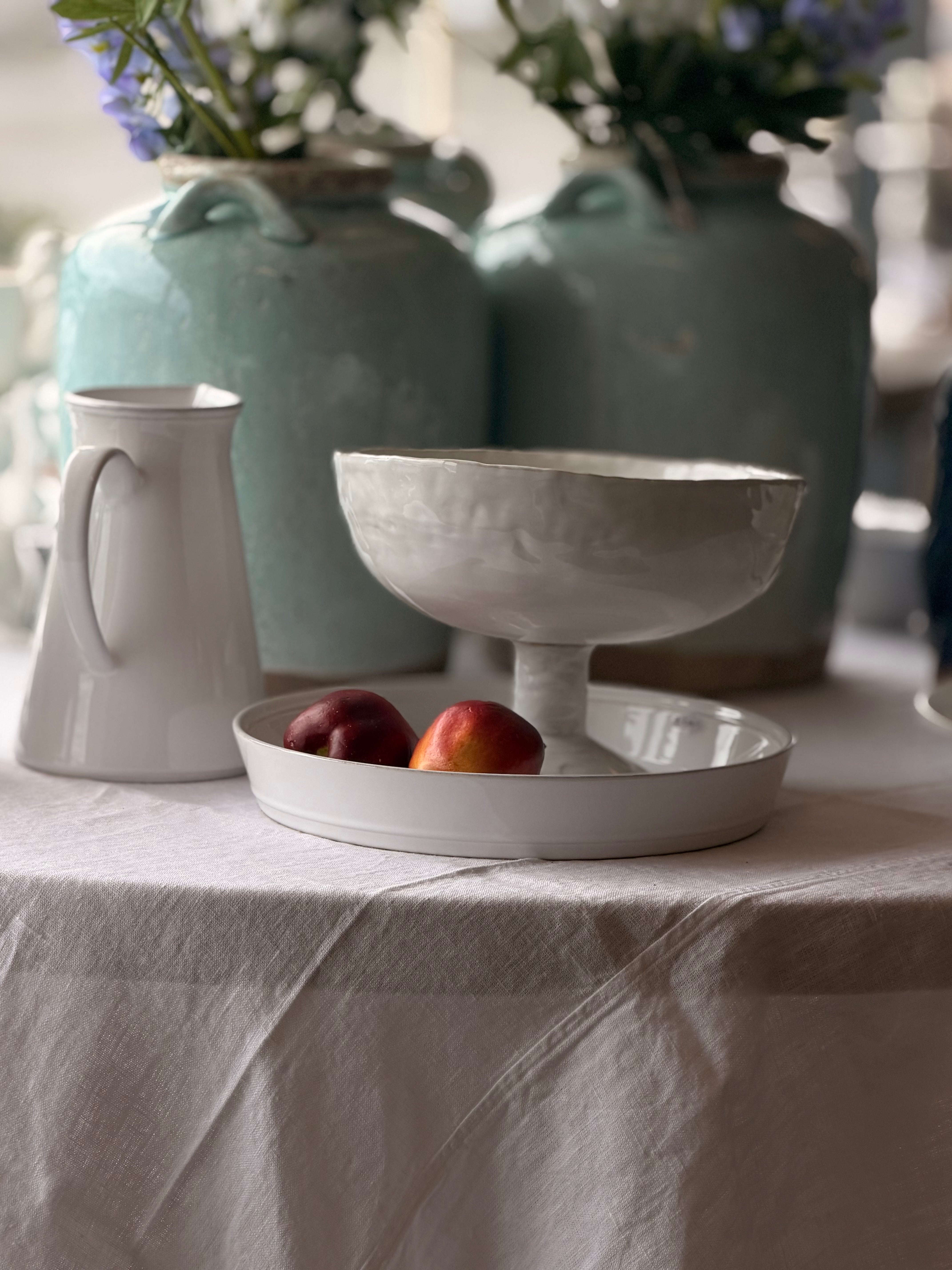 Fruit bowl on stand Mineral White