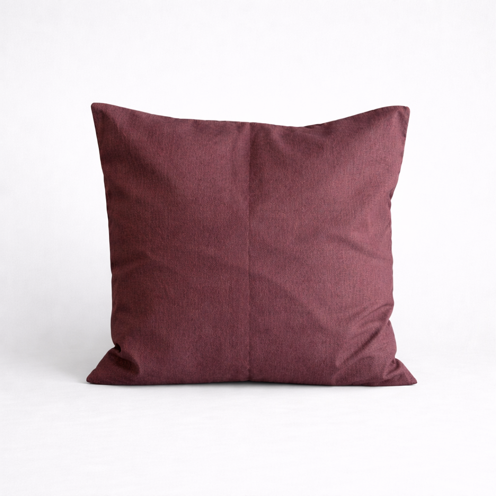 Aquavireo Kelly Linen Pillow, Plum