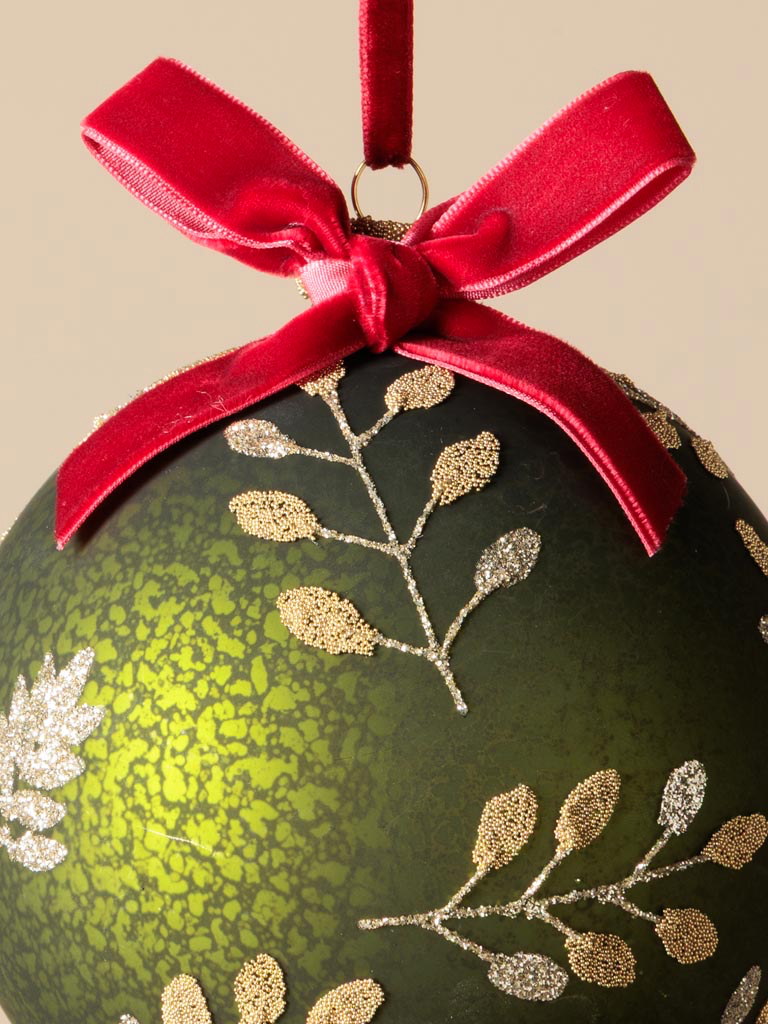 Large Xmas ball Cottage