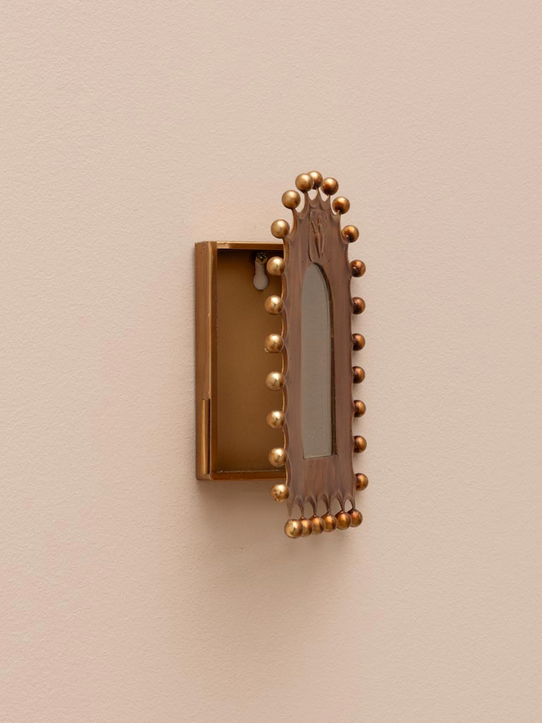 Small wall box with drops Ex-voto heart Varana