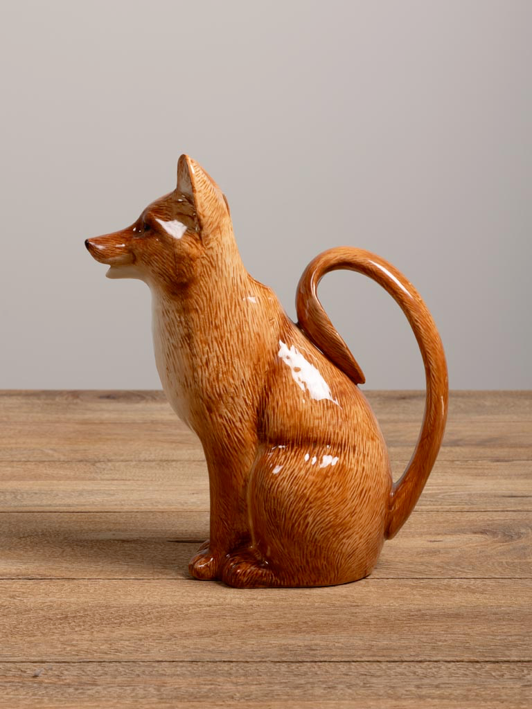 Fox pitcher
