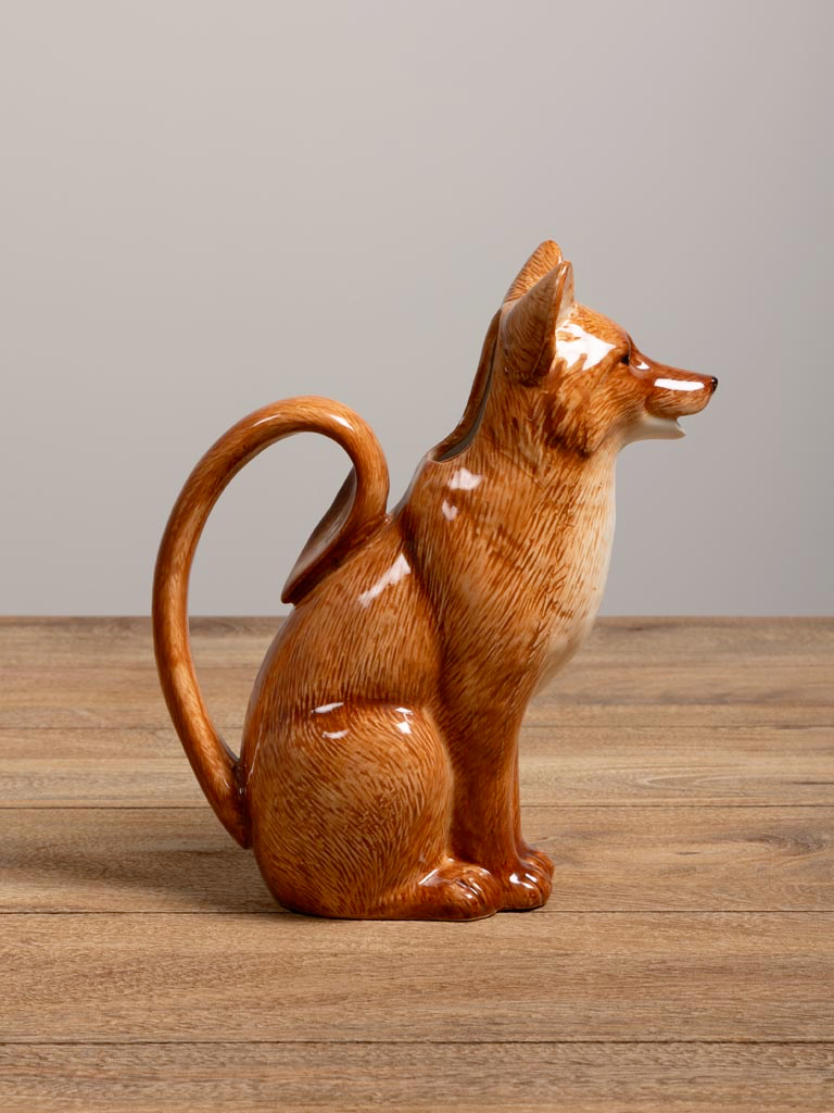 Fox pitcher