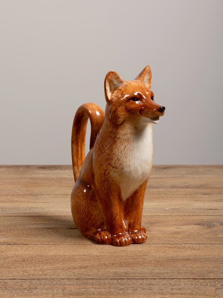 Fox pitcher