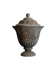 Luksa Amin wood carved pot with lid