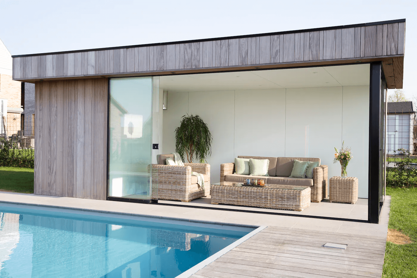 Flamant Hills Garden Sofa
