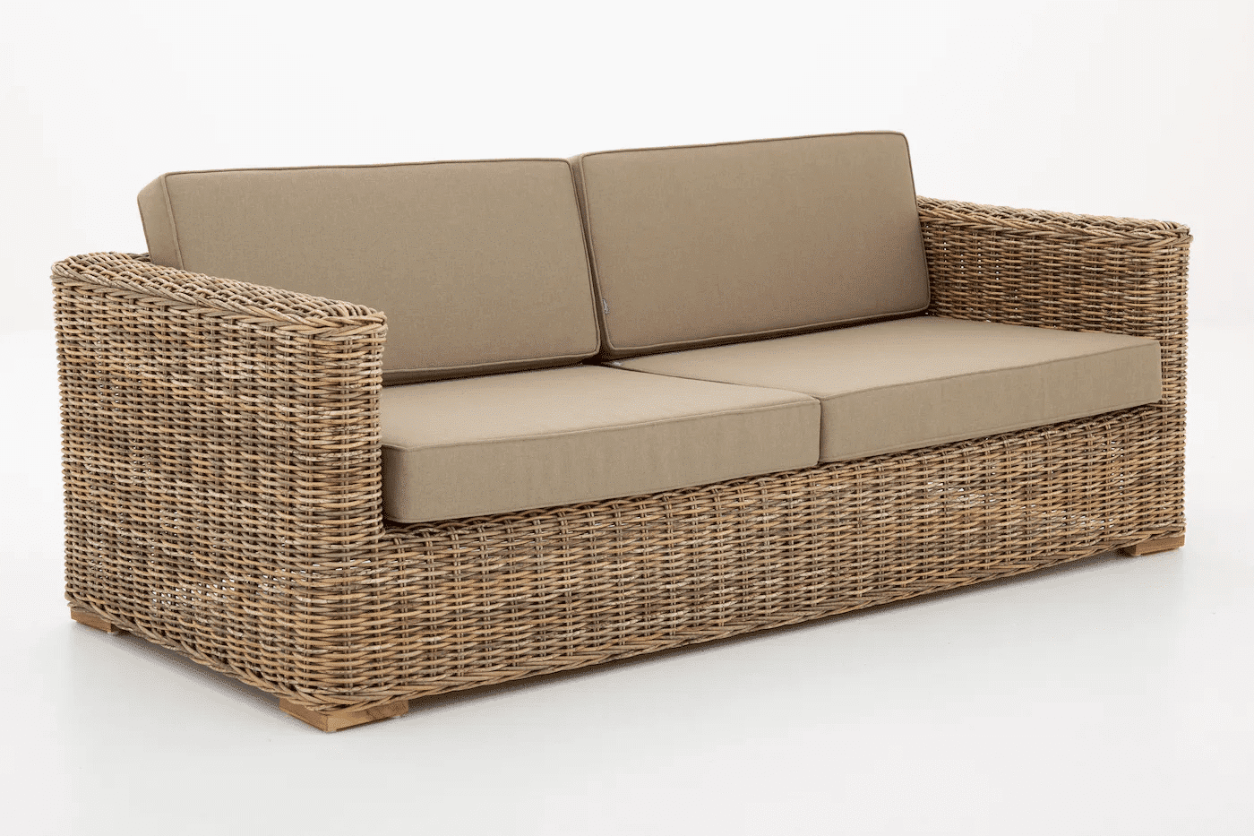 Flamant Hills Garden Sofa