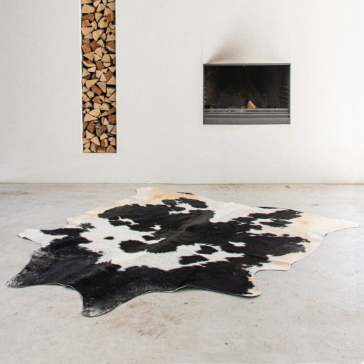 Carpet cow black/white 250 cm