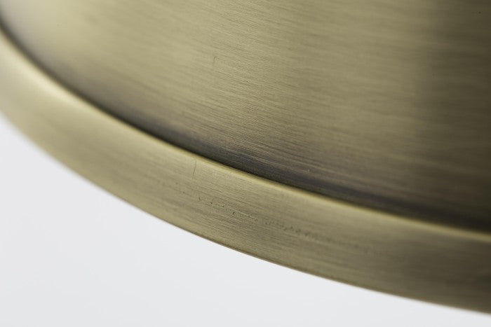 Flamant ITAI, table lamp with shade, brass