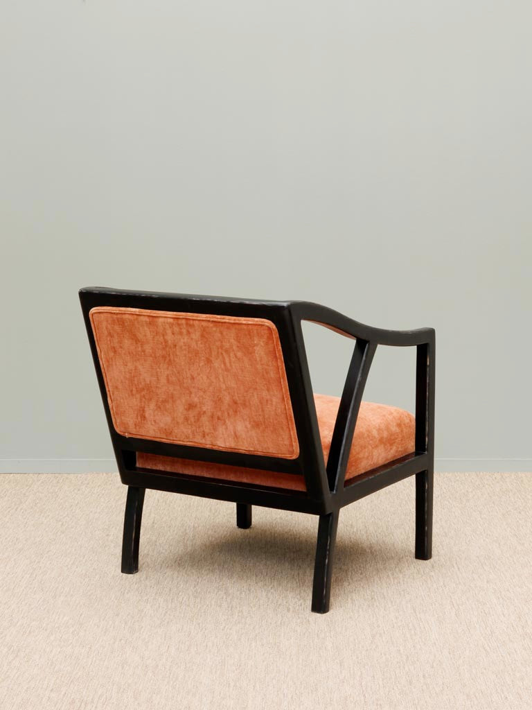 Safran armchair